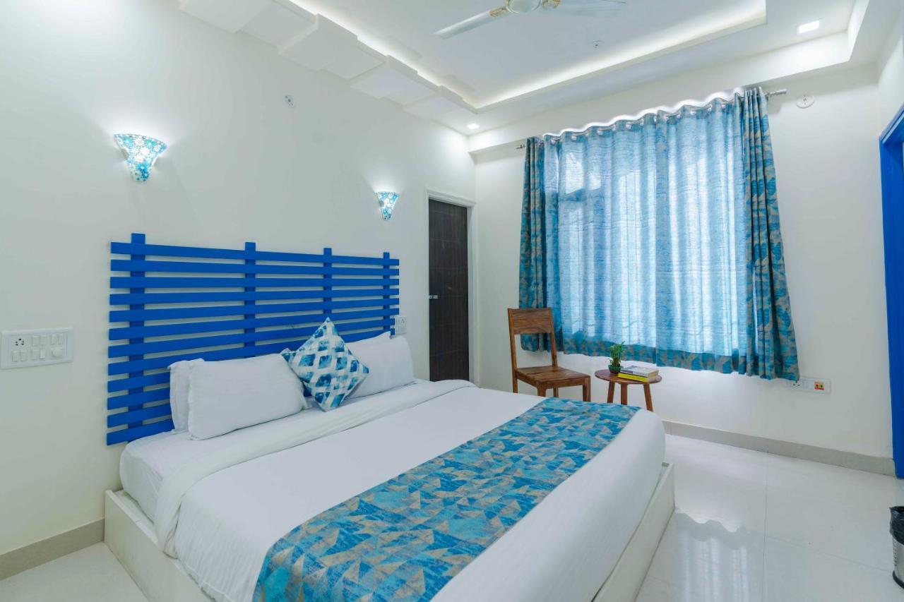 Hotel Istana Inn - A Luxury Stay 자이푸르 외부 사진